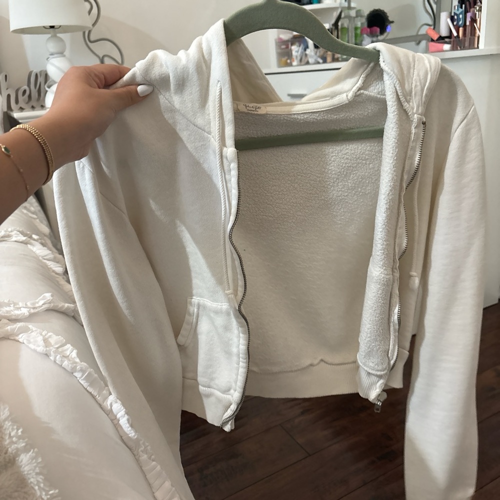 Brandy Melville Crop White Zip-Up Hoodie
